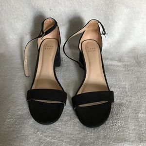 Black heels (3pairs)